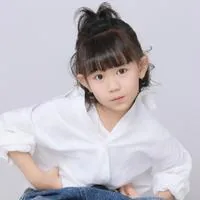 何卓悦