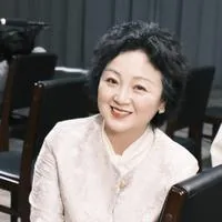 候沁