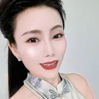华卿