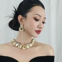 黄瑾瑜