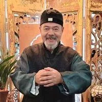 黄立文