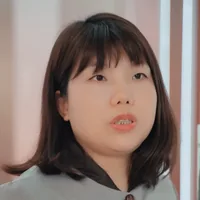 黄美英