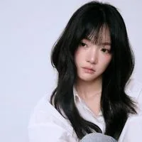 Huang Qiuyi