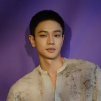 黄曦彦