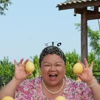 黄小兰