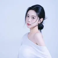 黄艺灿