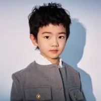 황욱정(황위청)