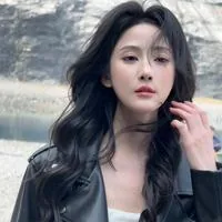 황운운(황윈윈)