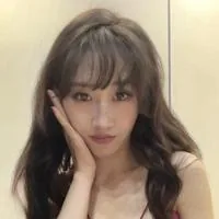 黄芷玉