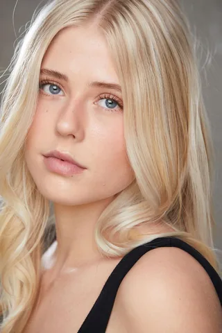 Avery Lynch