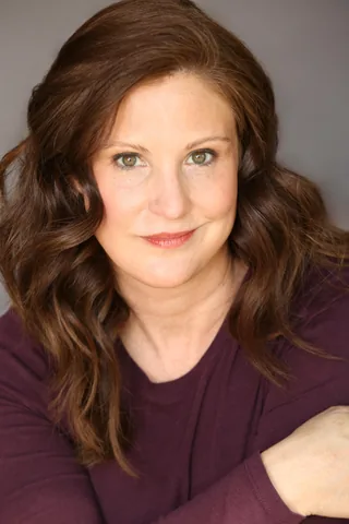 Angie Holmes