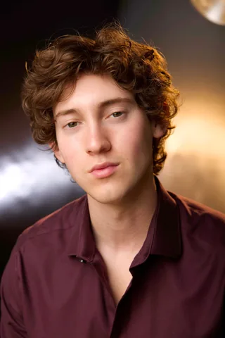 Victor Kallett