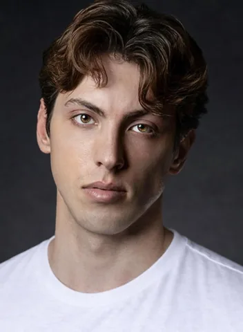 Quinn Holmes