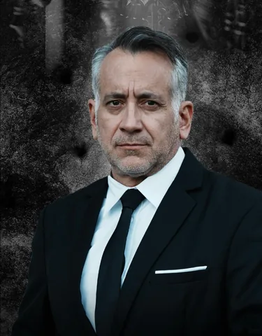 Hector G Luna