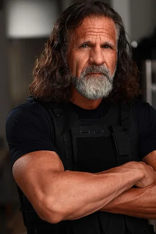 Mike Wolfe