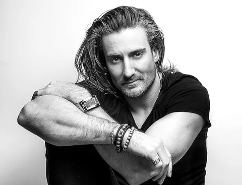 Mark James