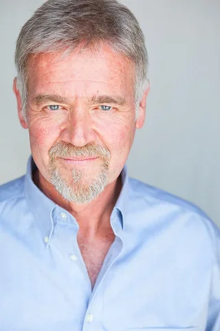 Dennis Holland