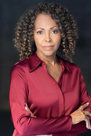Leslie Cooper