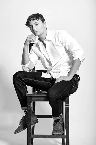 Theo Rosenfeld