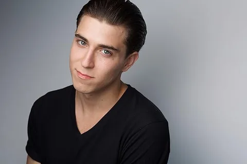 Lukas Max