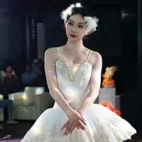 嘉月