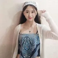 靳栗