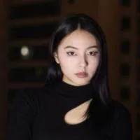 炣唯