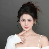 乐彤