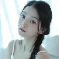 李澳雯