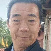 李宝龙