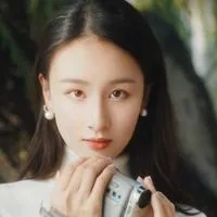 李晨玥