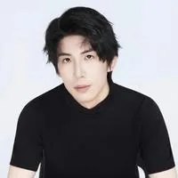 李川