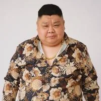李东明