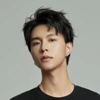 이홍우(리훙위)