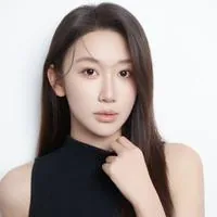 李佳凝