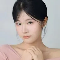 李佳蓉
