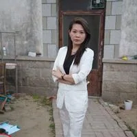 李金萍
