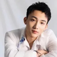 李科均