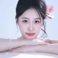 李斓熙