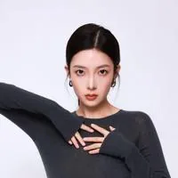 李明玺