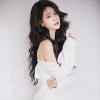 李沁瑶