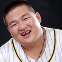 李融熠