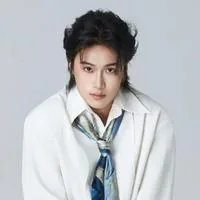 李世豪