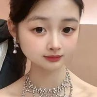李昕雅