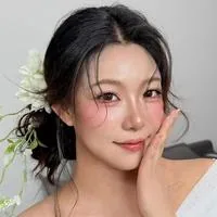 李妍