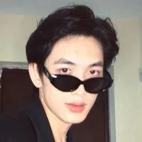 이일경(리이칭)