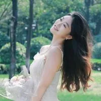 李艺茹