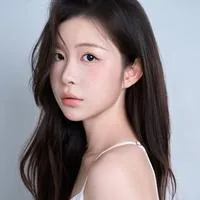 李逸璇