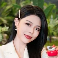 李奕羽