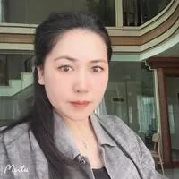 黎英